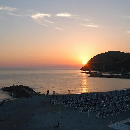 Bed and breakfast La Perla Blu 3*