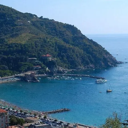 La Perla Blu 3* Levanto