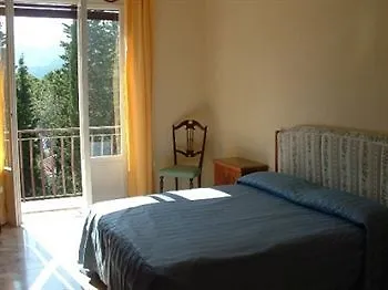 Bed & Breakfast La Perla Blu 3*